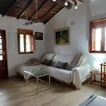 Casa Dos Anxeles Vut-or-1310