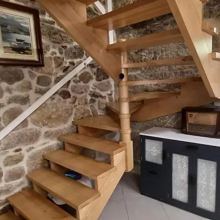 Casa Dos Anxeles Vut-or-1310