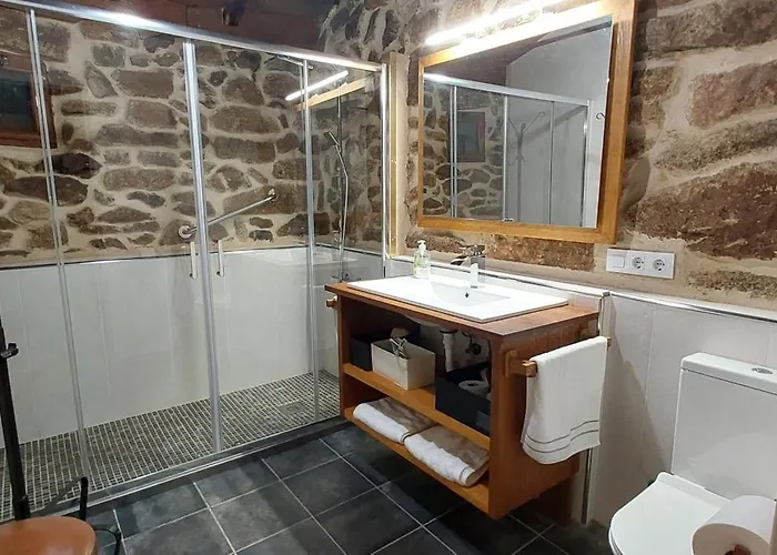 Semesterbostad Casa Dos Anxeles Vut-or-1310 Trasmiras